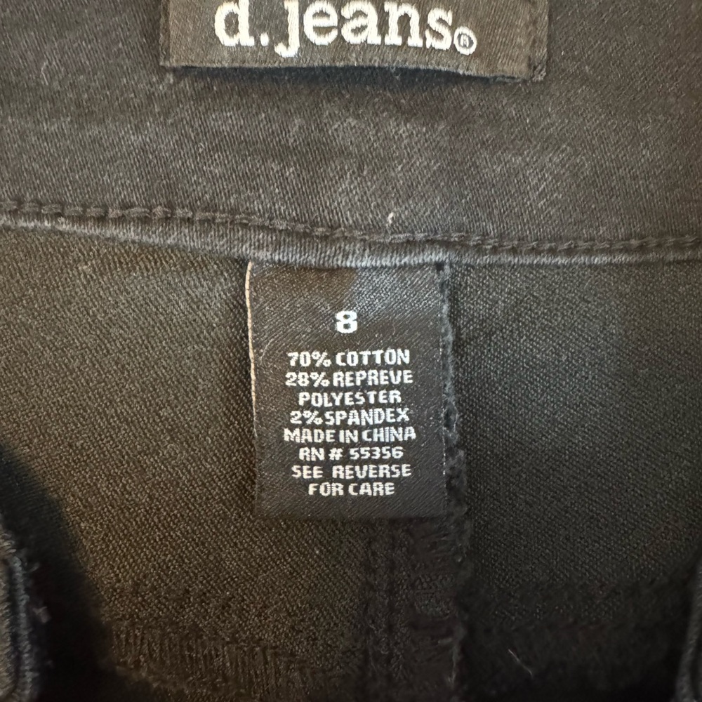 d. jeans Women's Shorts - Black - Picture 5 of 5